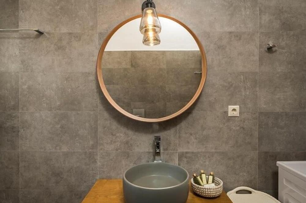Photo of Bathroom in Maza