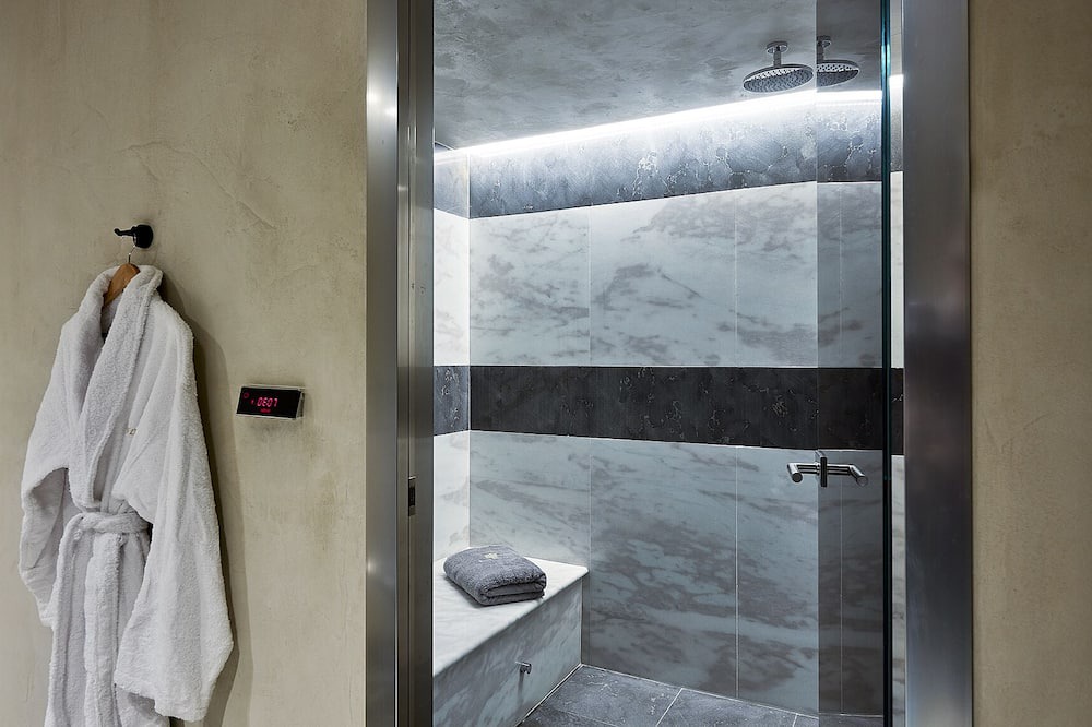 Photo of Bathroom in Almyros