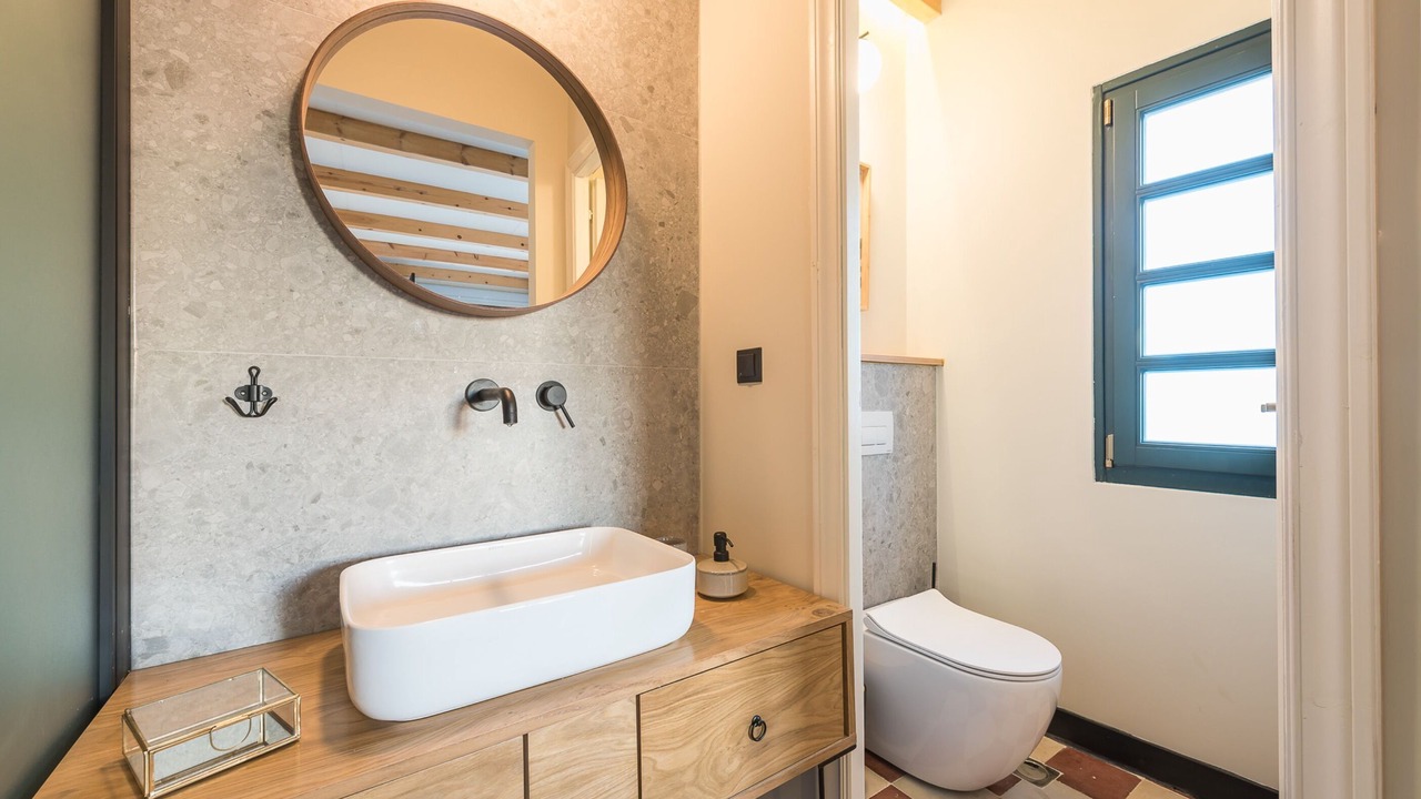 Photo of Bathroom in Thissio