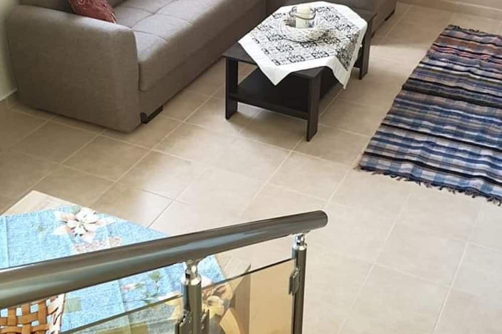 Photo of Livingroom in Lahania