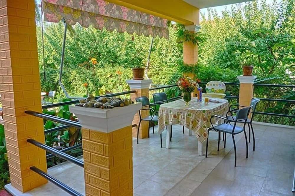 Photo of Patio Balcony in Agios Georgios Pagon