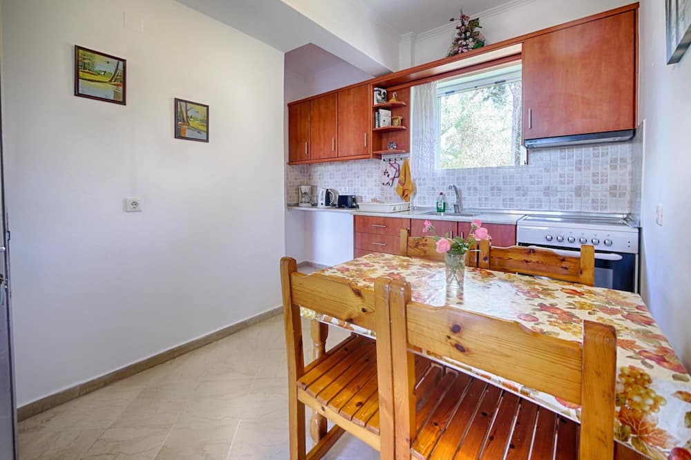 Photo of Kitchen in Agios Georgios Pagon