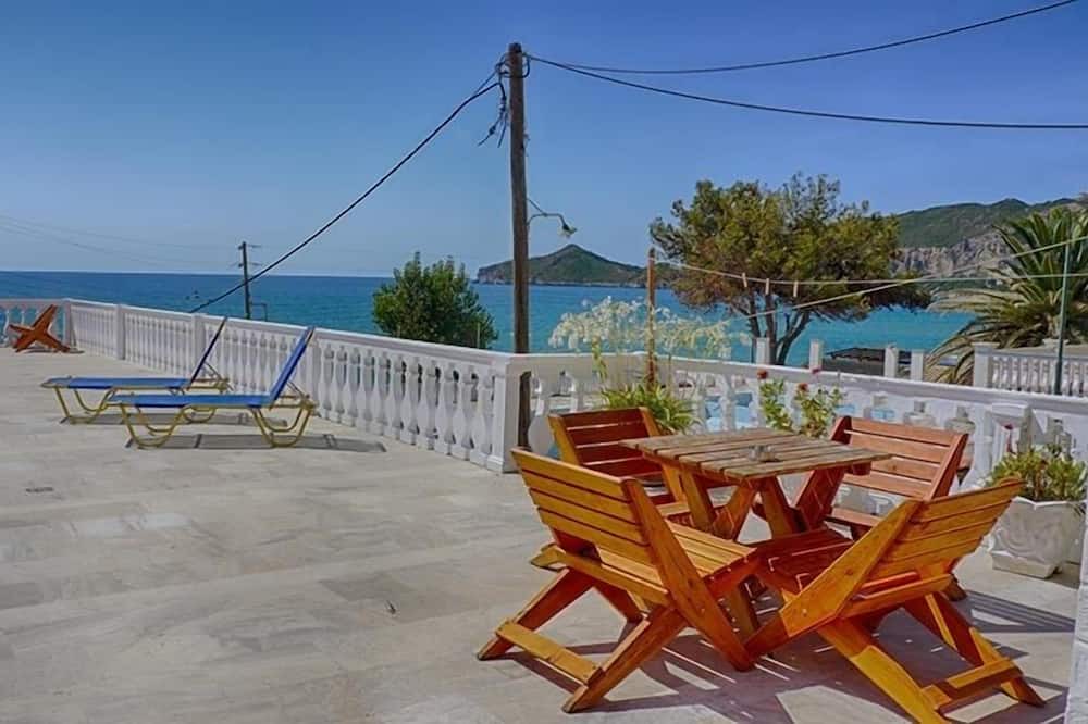 Photo of Patio Balcony in Agios Georgios Pagon