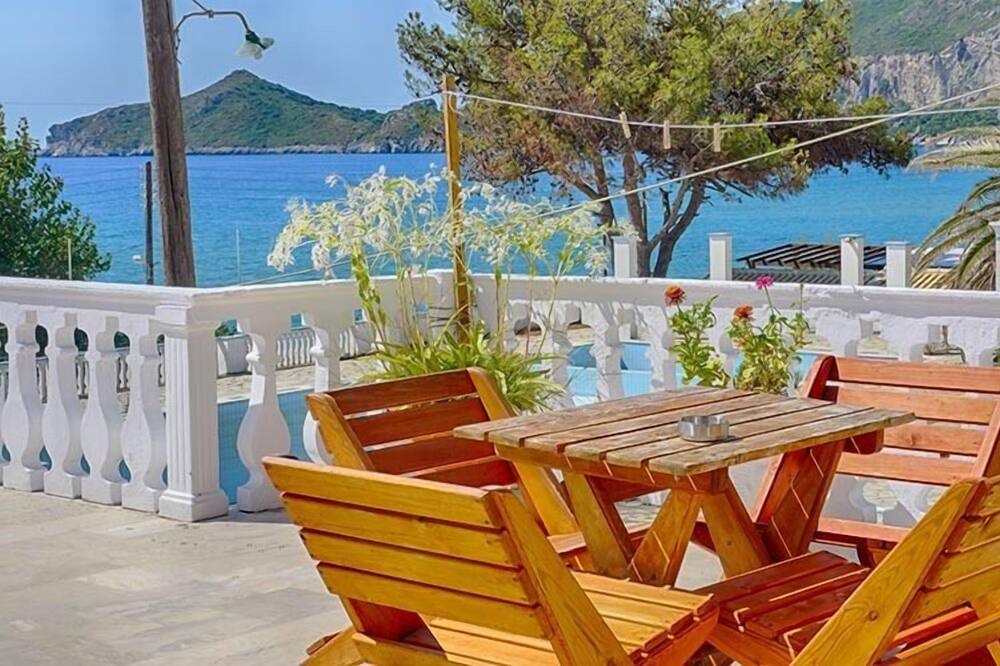 Photo of Patio Balcony in Agios Georgios Pagon