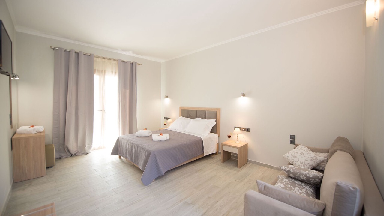 Photo of Bedroom in Erikousa Island