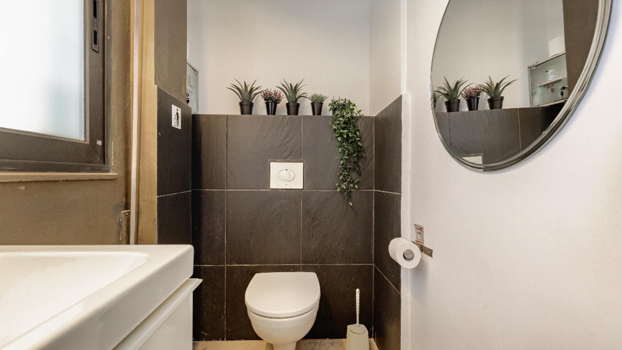 Photo of Bathroom in Nea Ionia