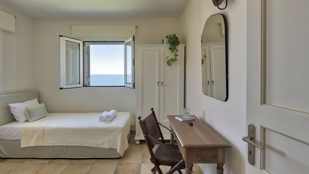 Photo of Bedroom in Akrotiri