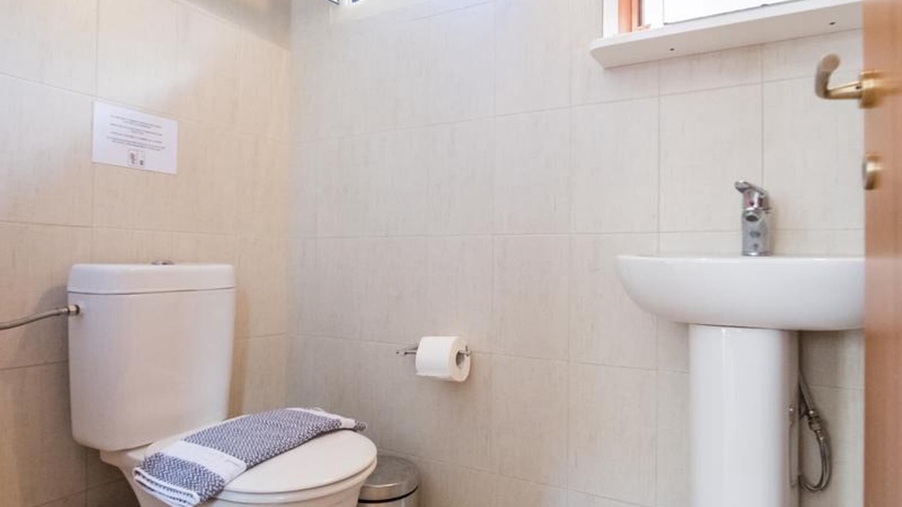 Photo of Bathroom in Lefktron