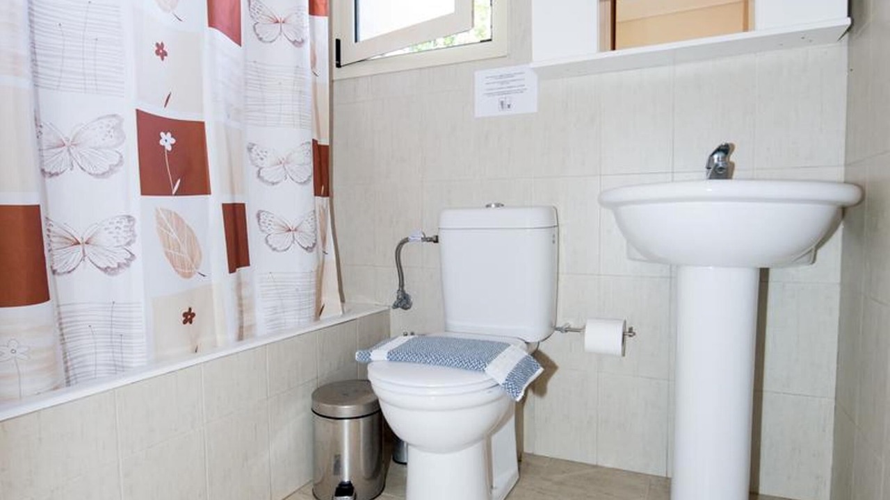 Photo of Bathroom in Lefktron