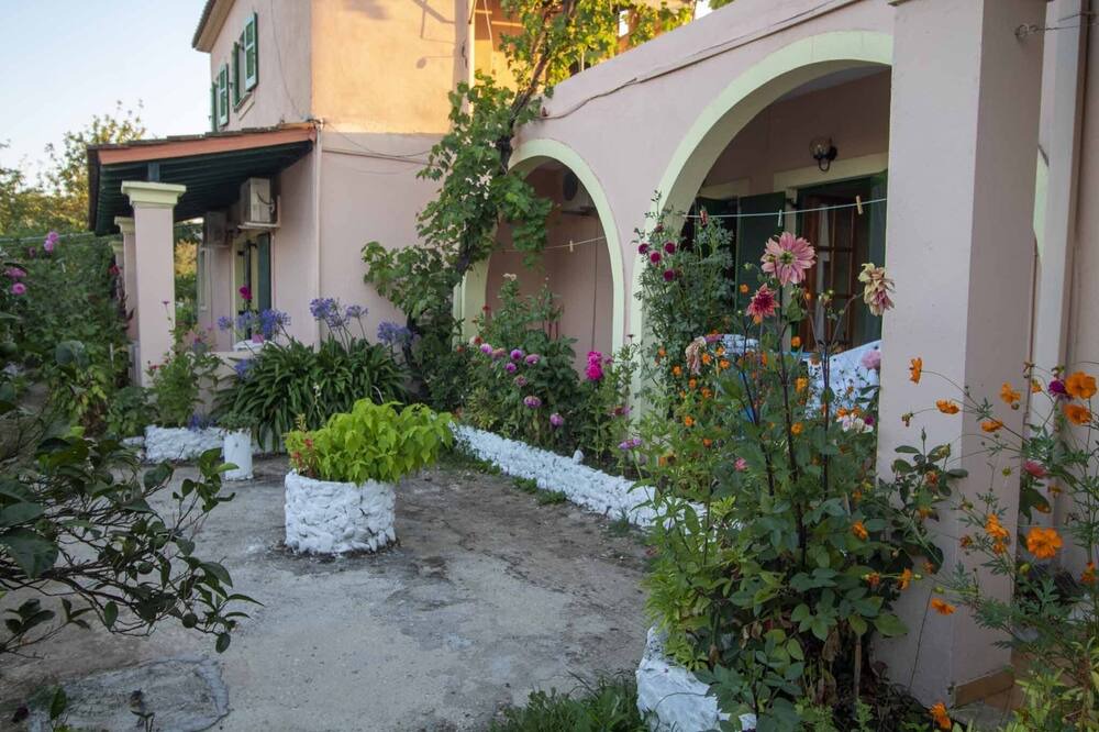 Photo of Outdoor in Roda