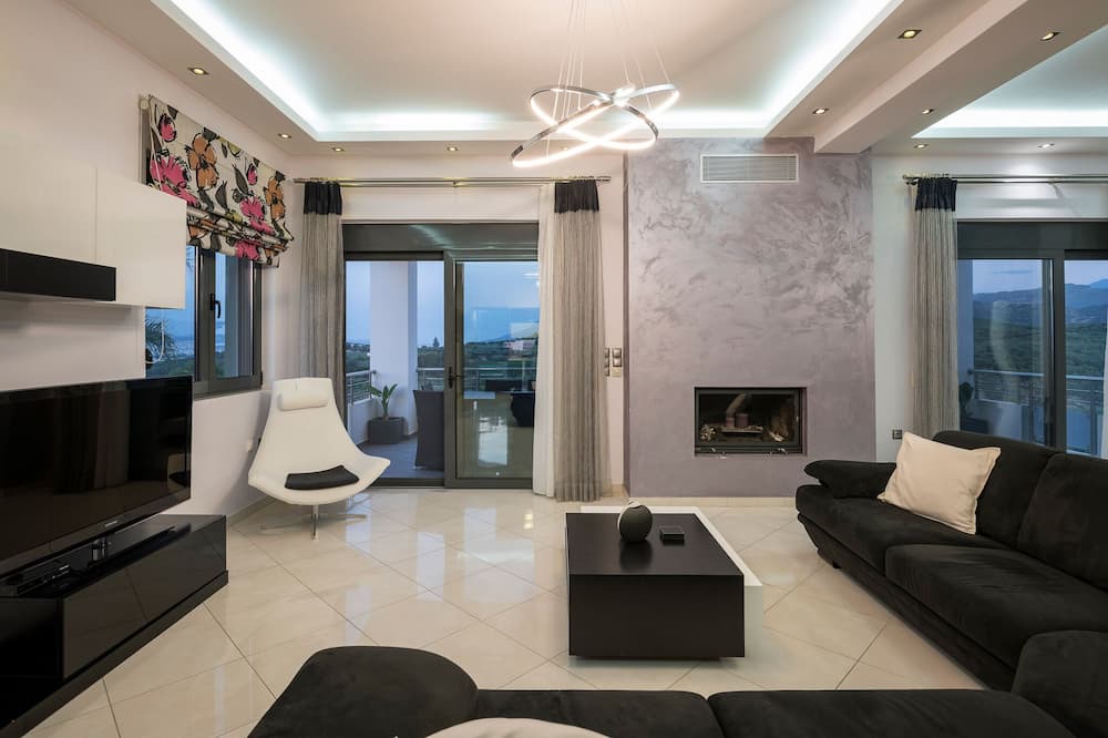 Photo of Livingroom in Potistiria