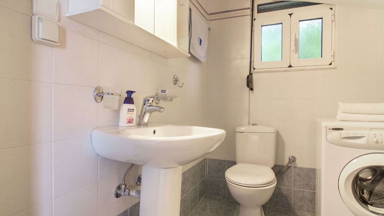 Photo of Bathroom in Agios Vasileios