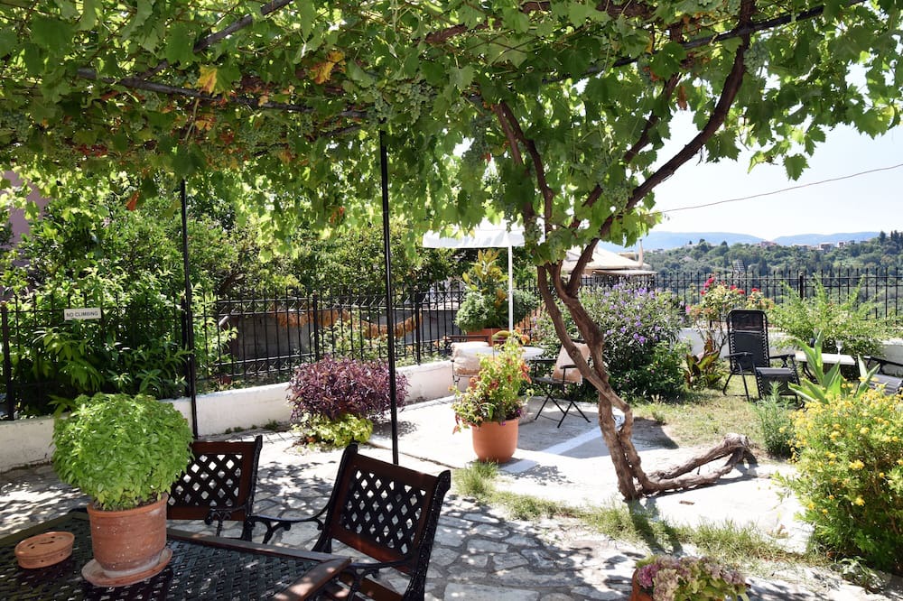 Photo of Outdoor in Antipernoi