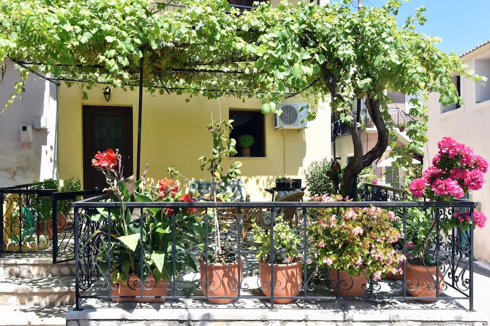 Photo of Outdoor in Antipernoi