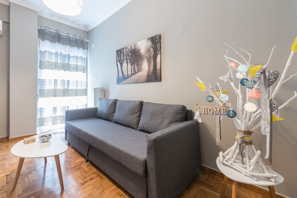 Photo of Livingroom in Ampelokipoi