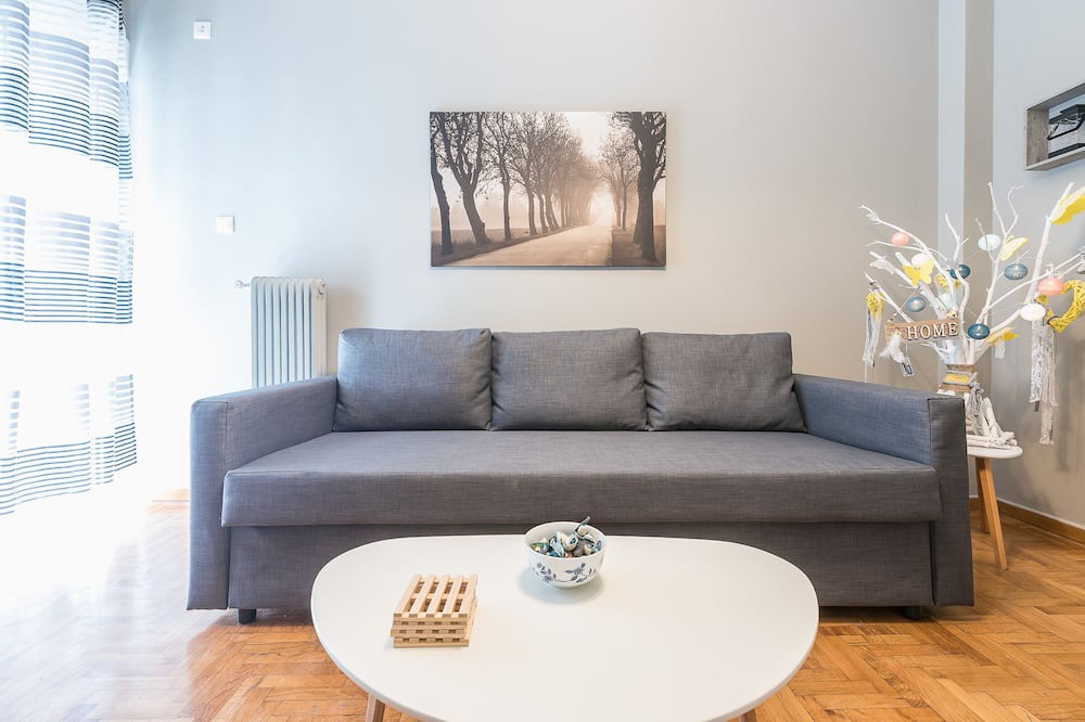 Photo of Livingroom in Ampelokipoi