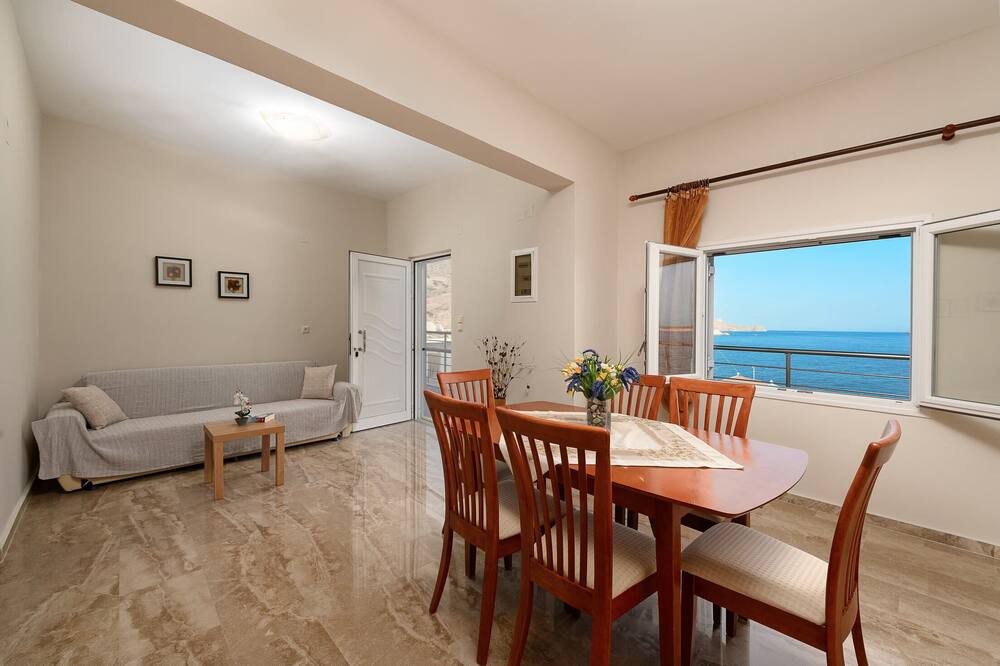 Photo of Kitchen in Faistos