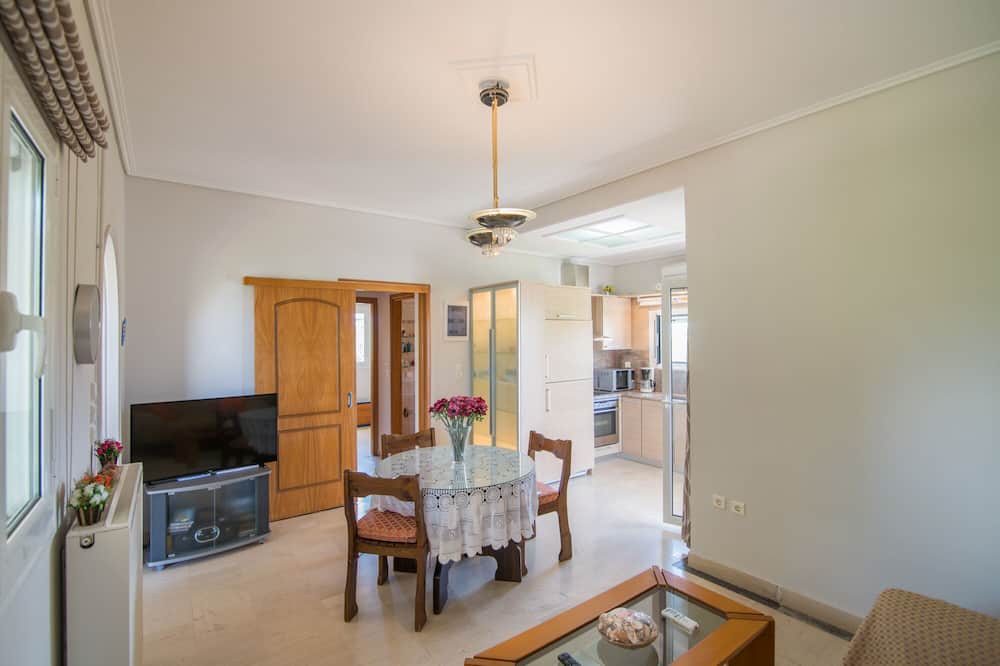 Photo of Kitchen in Eretria