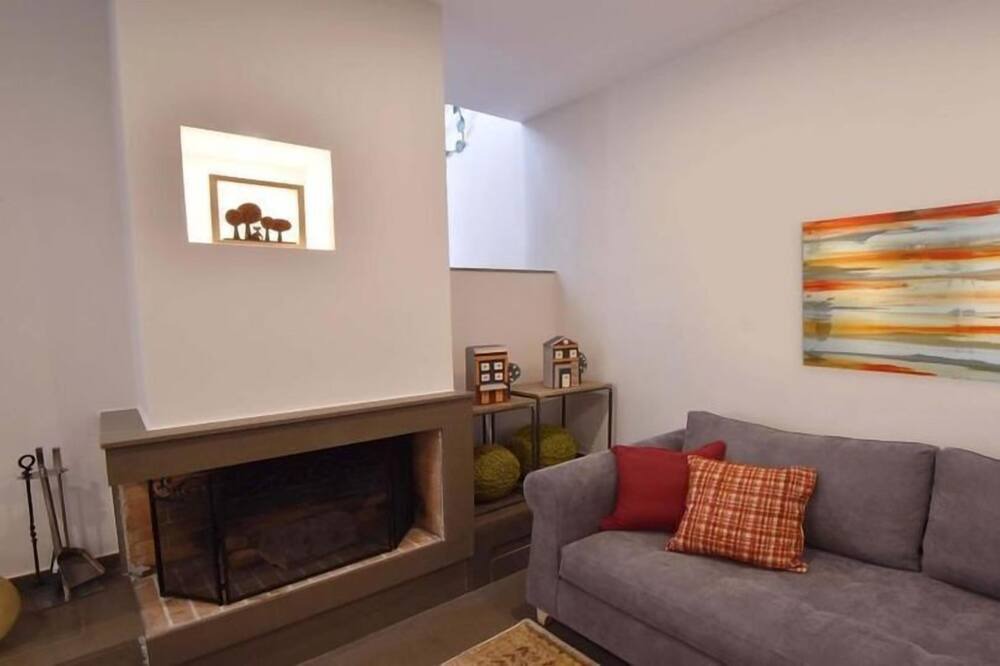 Photo of Livingroom in Filopappou