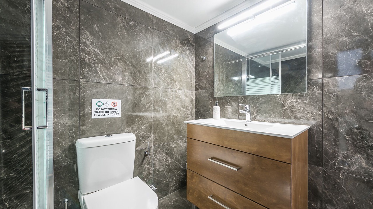 Photo of Bathroom in Platia Viktorias
