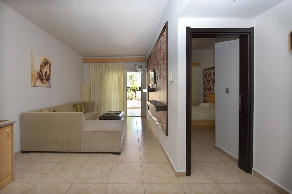 Photo of Livingroom in Ialyssos