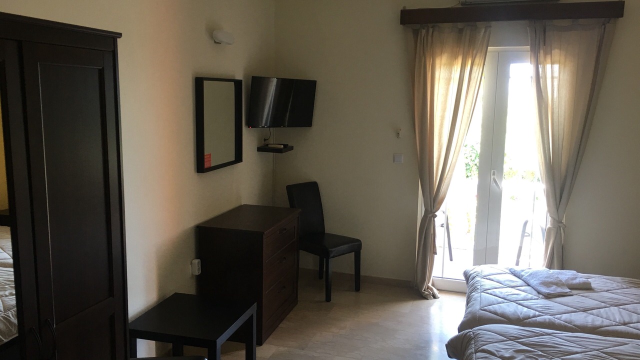 Photo of Bedroom in Skala