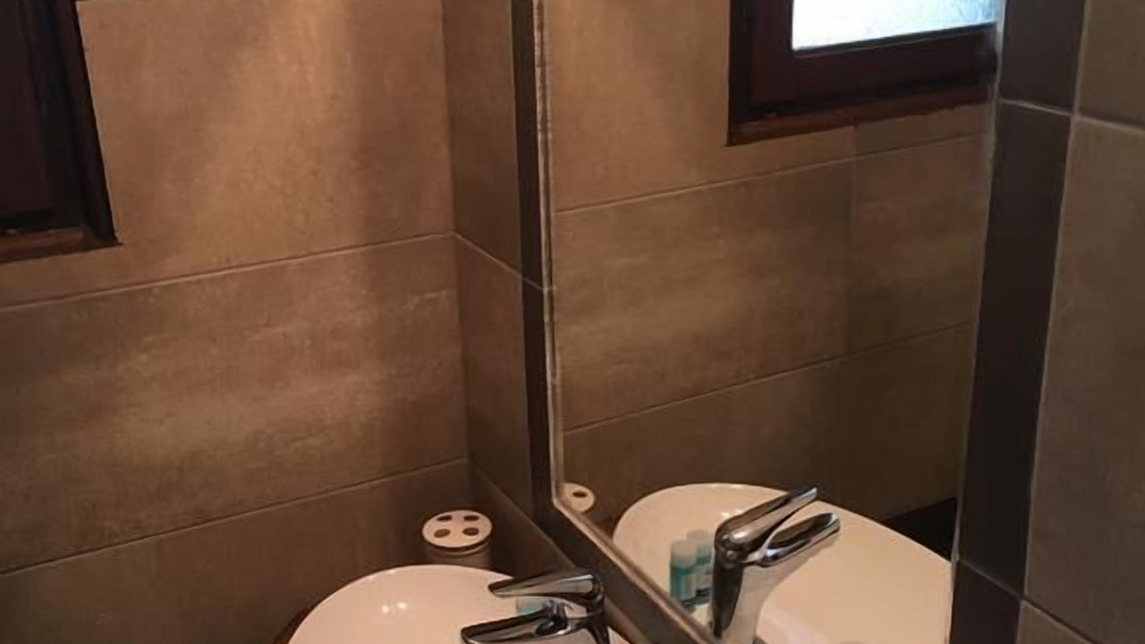 Photo of Bathroom in Skala