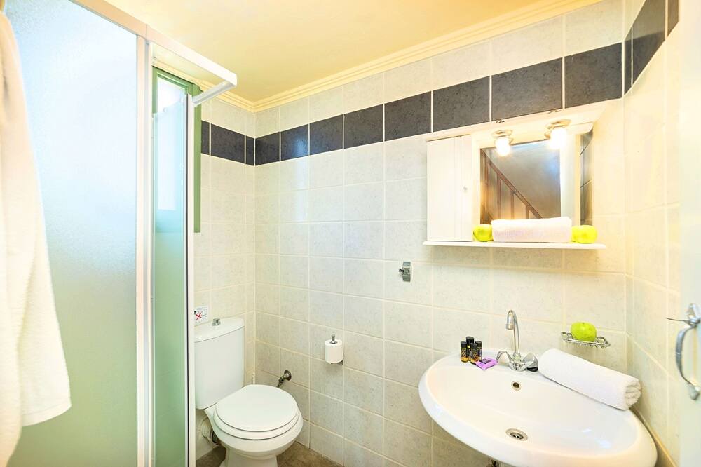 Photo of Bathroom in Vamos