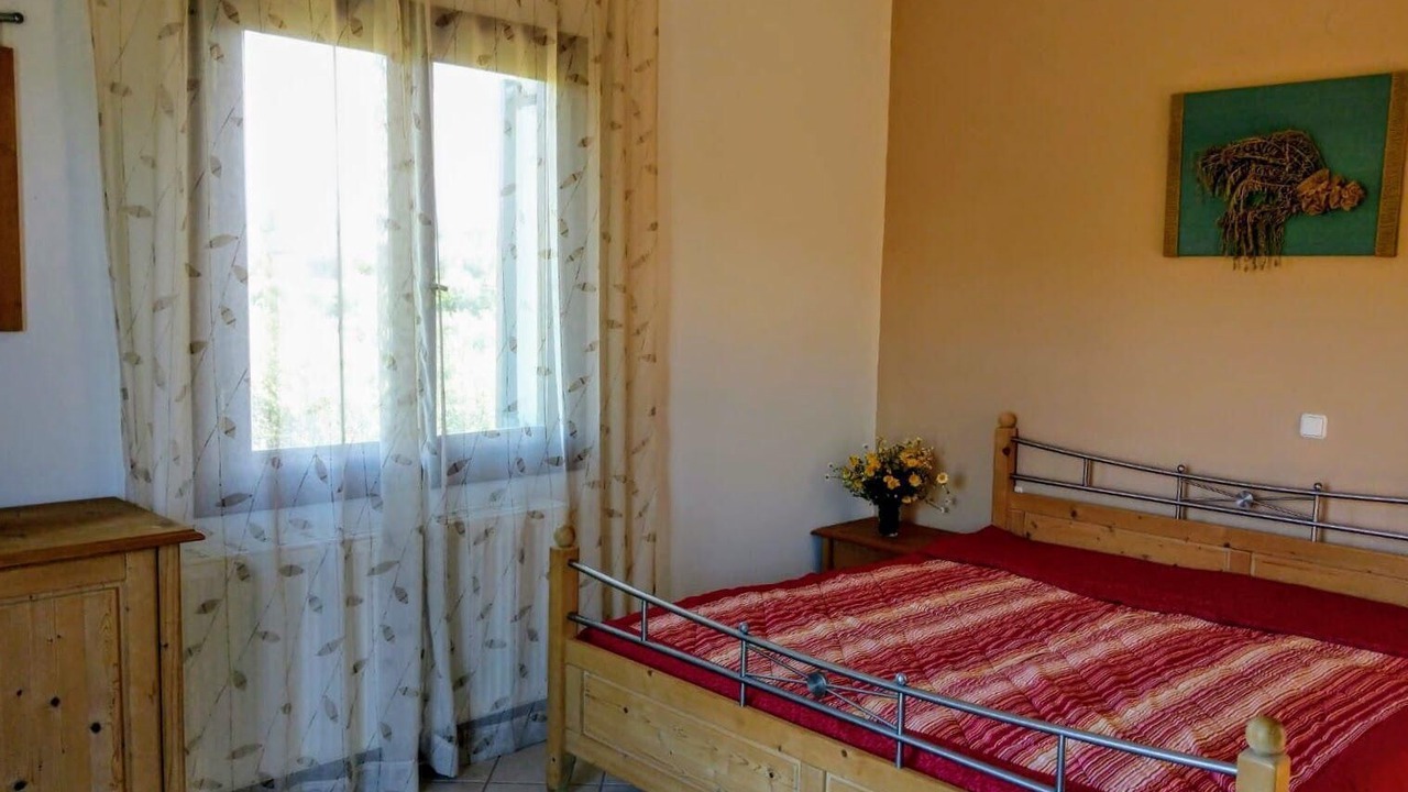 Photo of Bedroom in Monopari