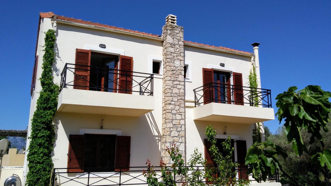 Photo of Outdoor in Monopari