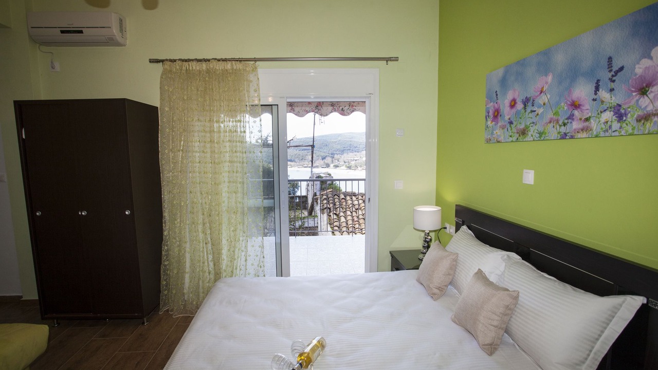 Photo of Bedroom in Parga