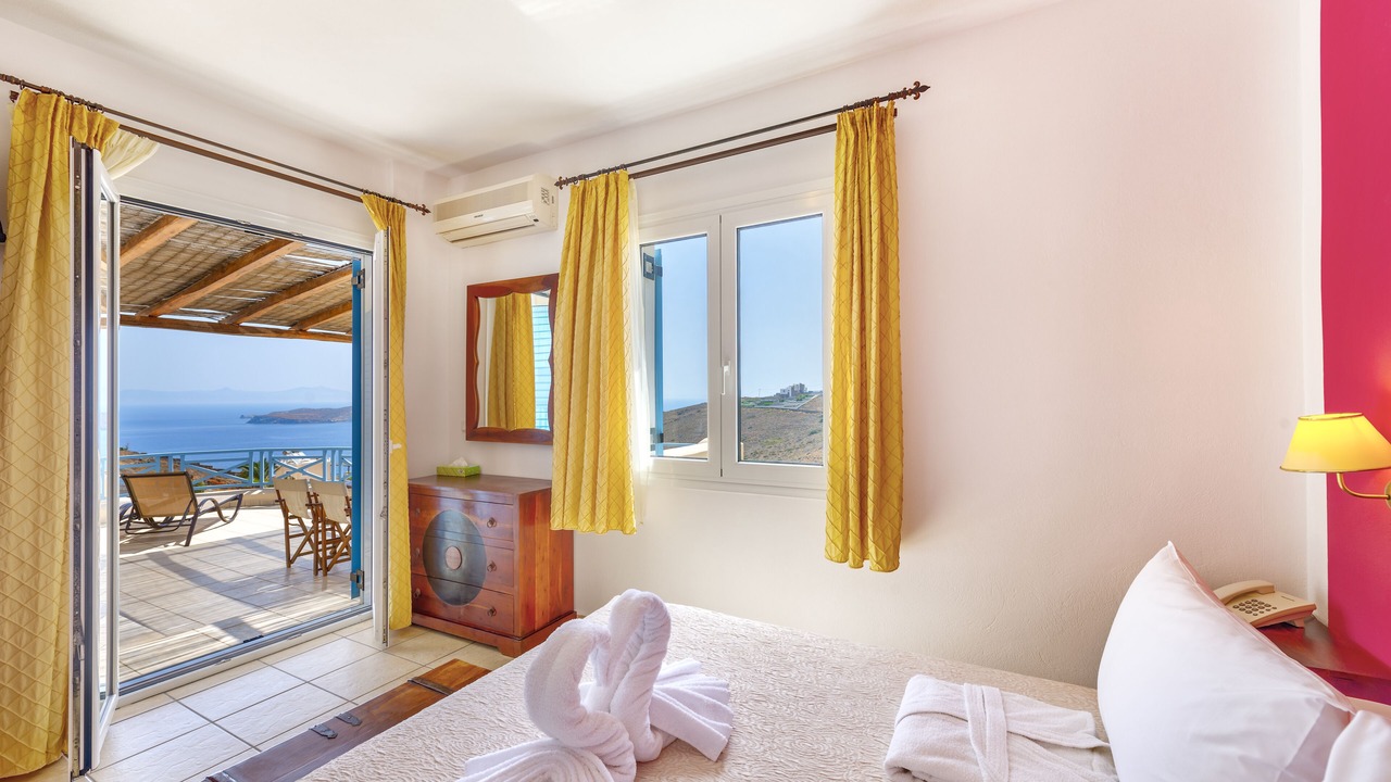 Photo of Bedroom in Azolimnos
