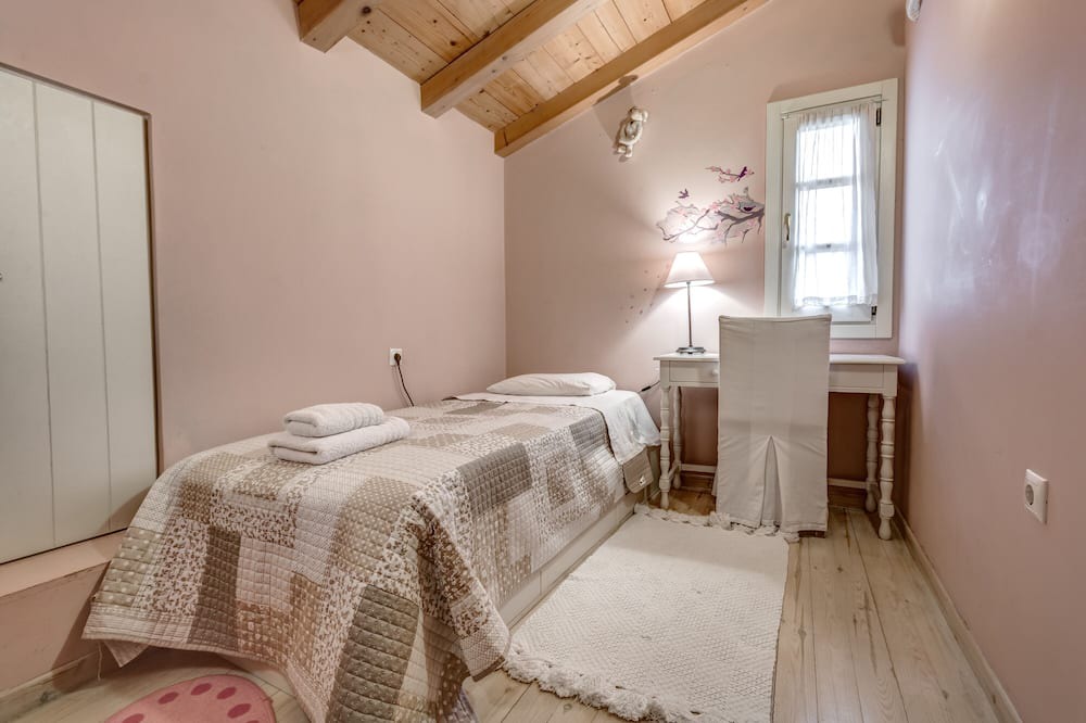 Photo of Bedroom in Kavvadades