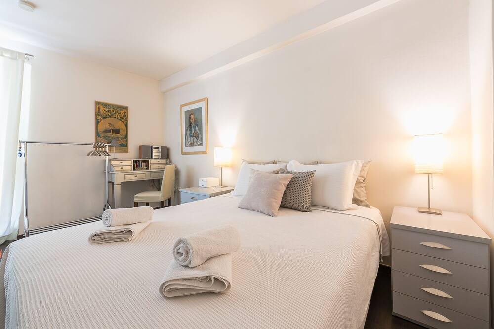 Photo of Bedroom in Plaka
