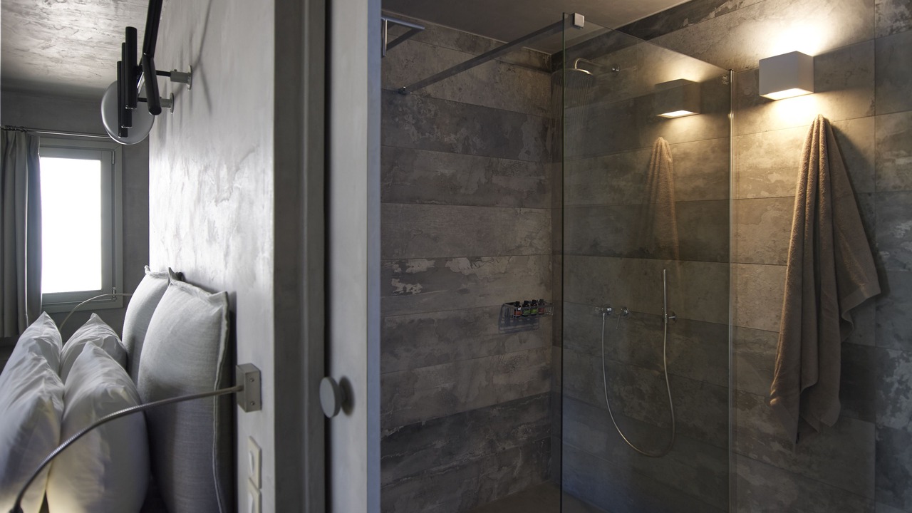 Photo of Bathroom in Ornos