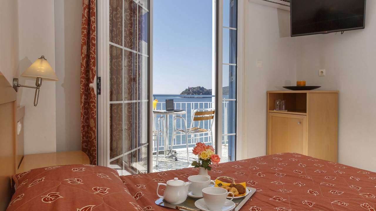 Photo of Bedroom in Tolo