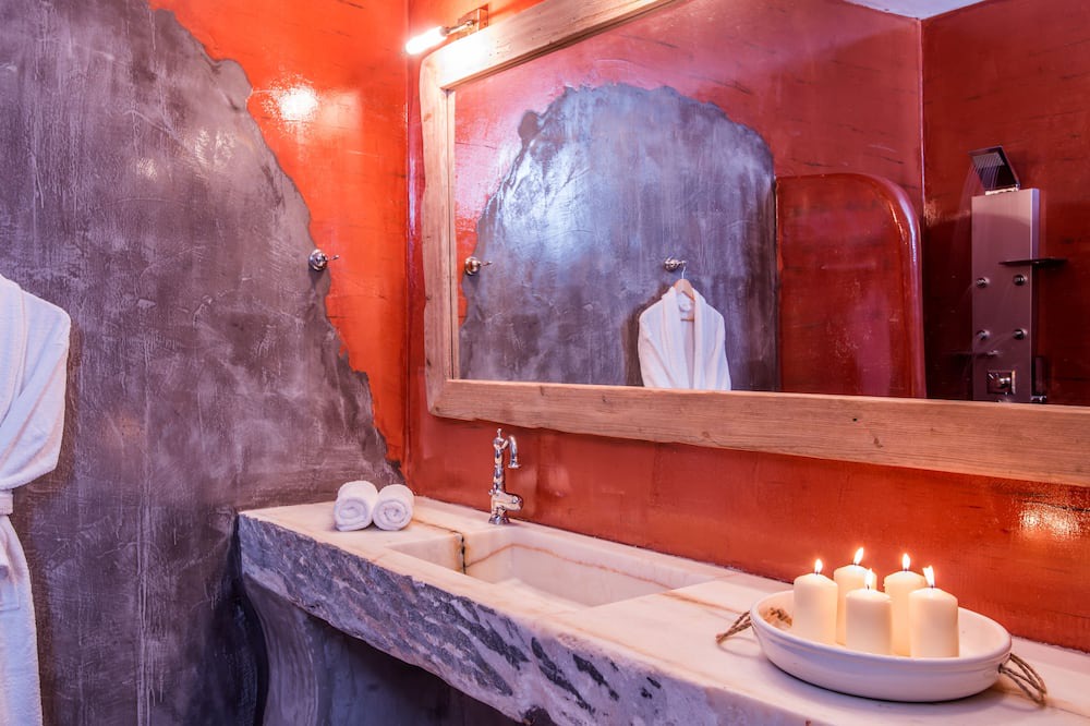 Photo of Bathroom in Chrissi Akti
