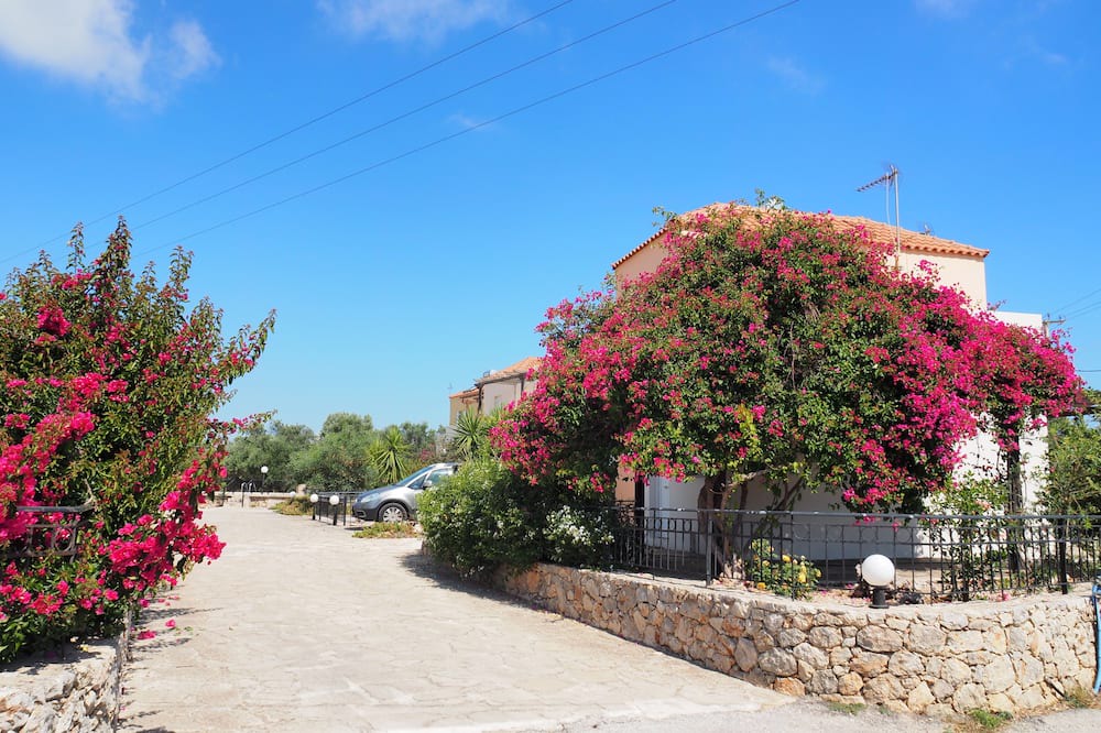 Photo of Outdoor in Drapanos