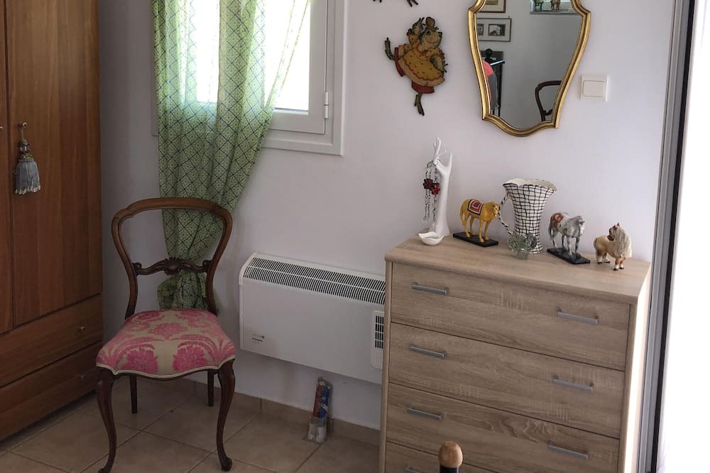 Photo of Bedroom in Drapanos