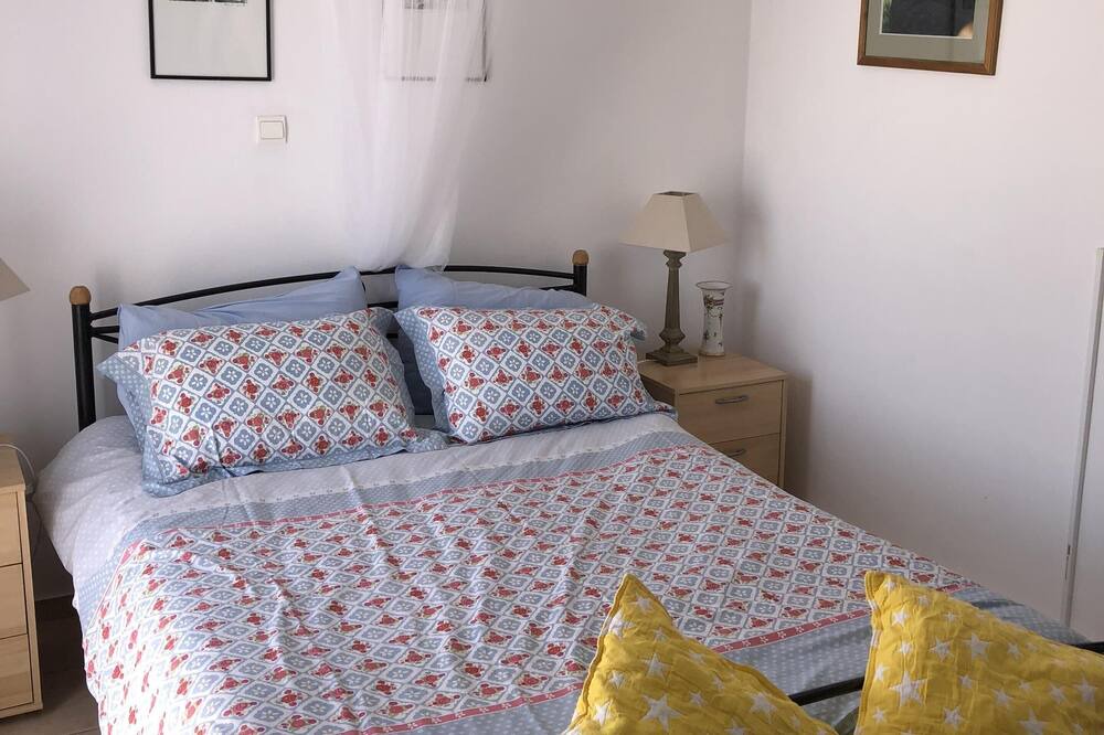 Photo of Bedroom in Drapanos
