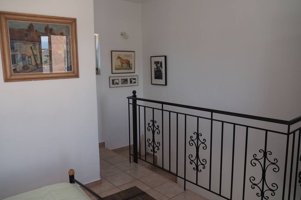 Photo of Bedroom in Drapanos