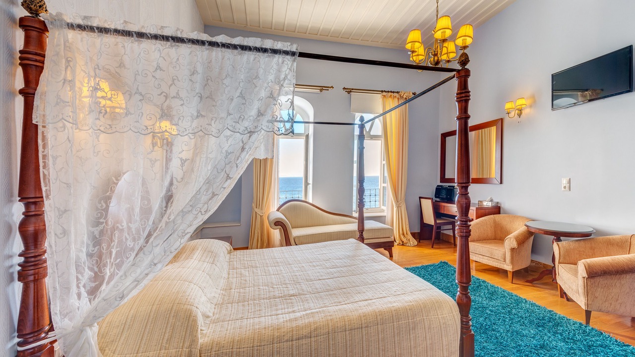 Photo of Bedroom in Ermoupoli