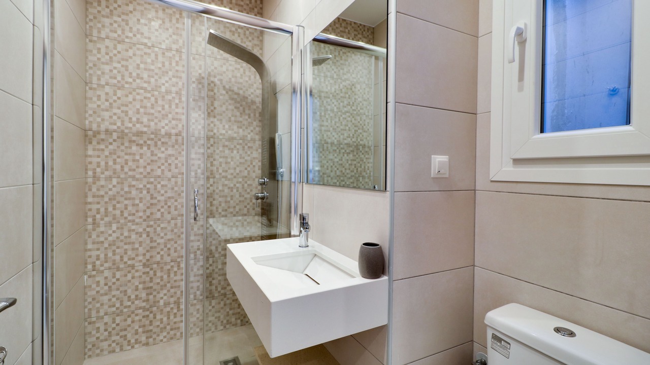 Photo of Bathroom in Omonia