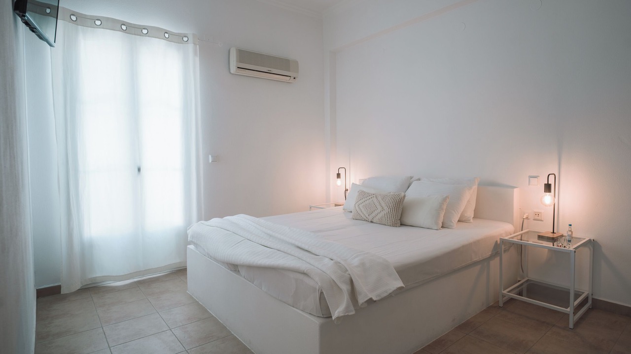 Photo of Bedroom in Vari