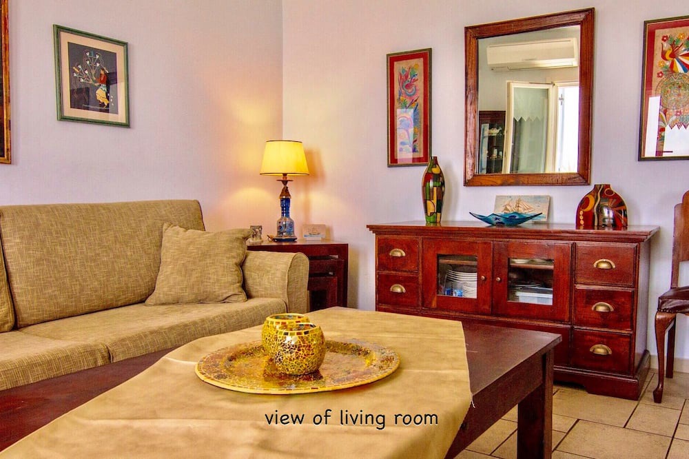 Photo of Livingroom in Agios Sostis