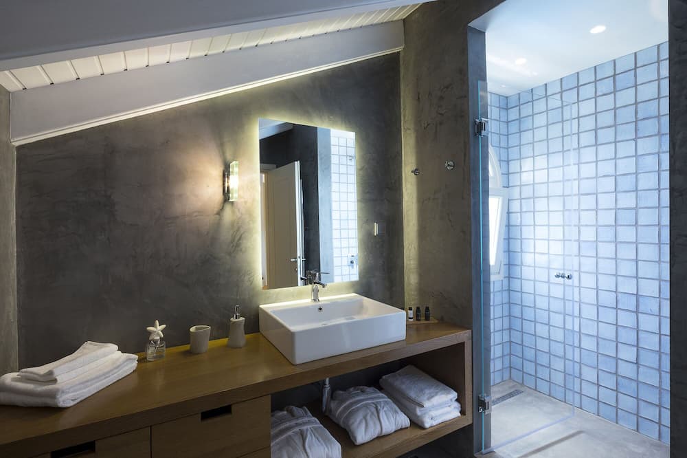 Photo of Bathroom in Agios Matthaios