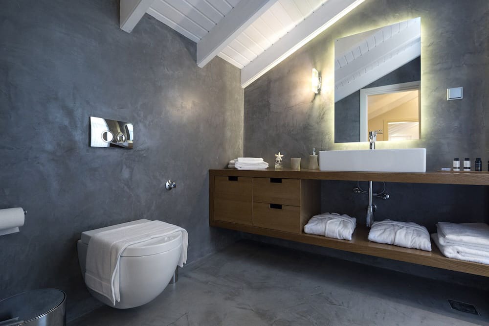 Photo of Bathroom in Agios Matthaios
