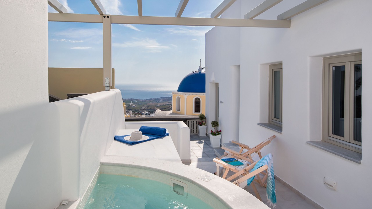 Photo of Outdoor in Fira