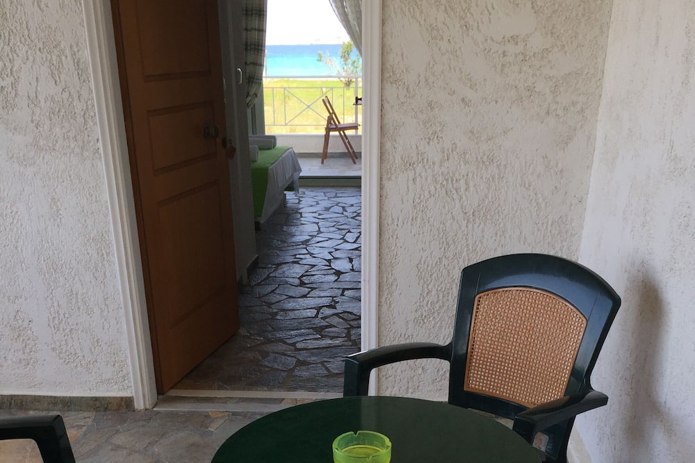 Photo of Patio Balcony in Velon