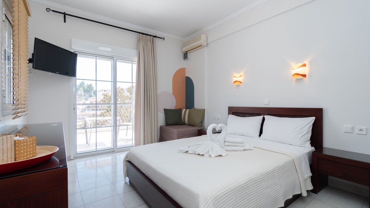 Photo of Bedroom in Neos Marmaras